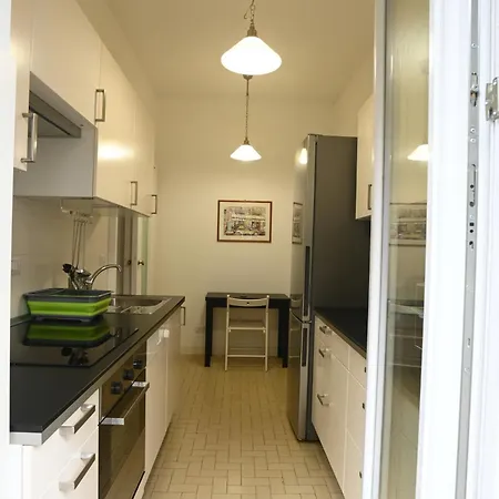 아파트 Vatican Firefly House *